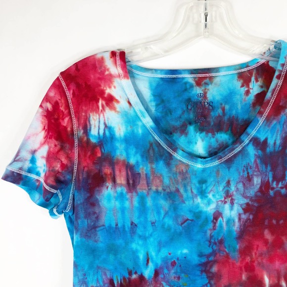 Chaps Small Top Flying Fireworks Blue Red Short Sleeve Tee Handmade Tie Dye 1038 - Picture 3 of 9